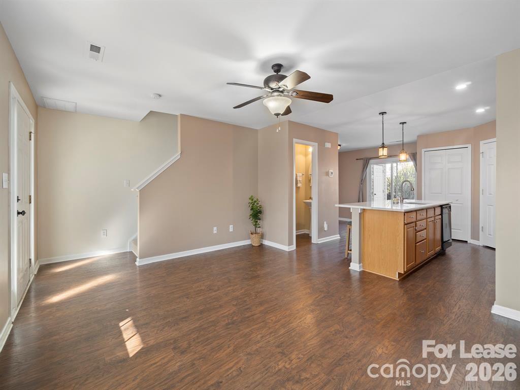 18461 Streamline Court Property Photo 8