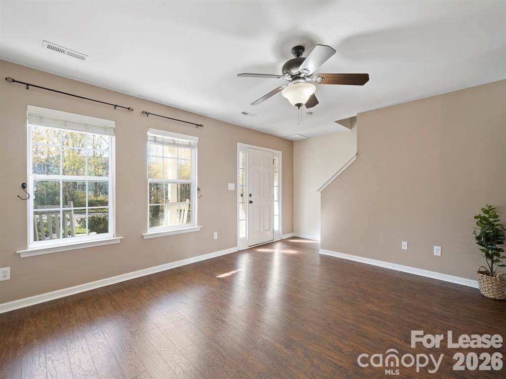 18461 Streamline Court Property Photo 9