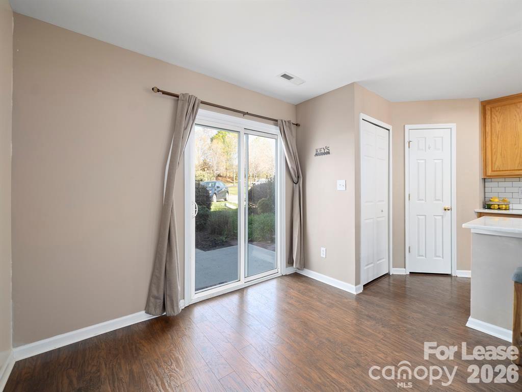 18461 Streamline Court Property Photo 10