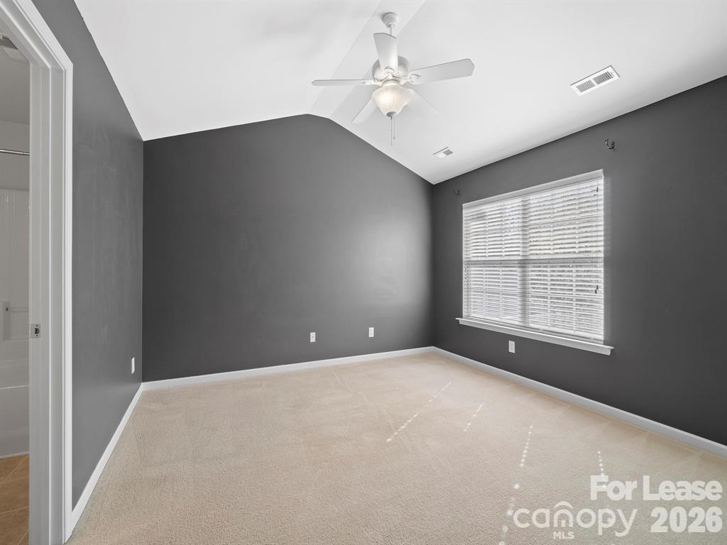 18461 Streamline Court Property Photo 14