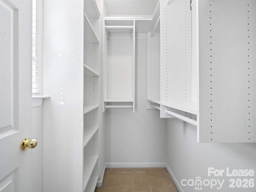 18461 Streamline Court Property Photo 16