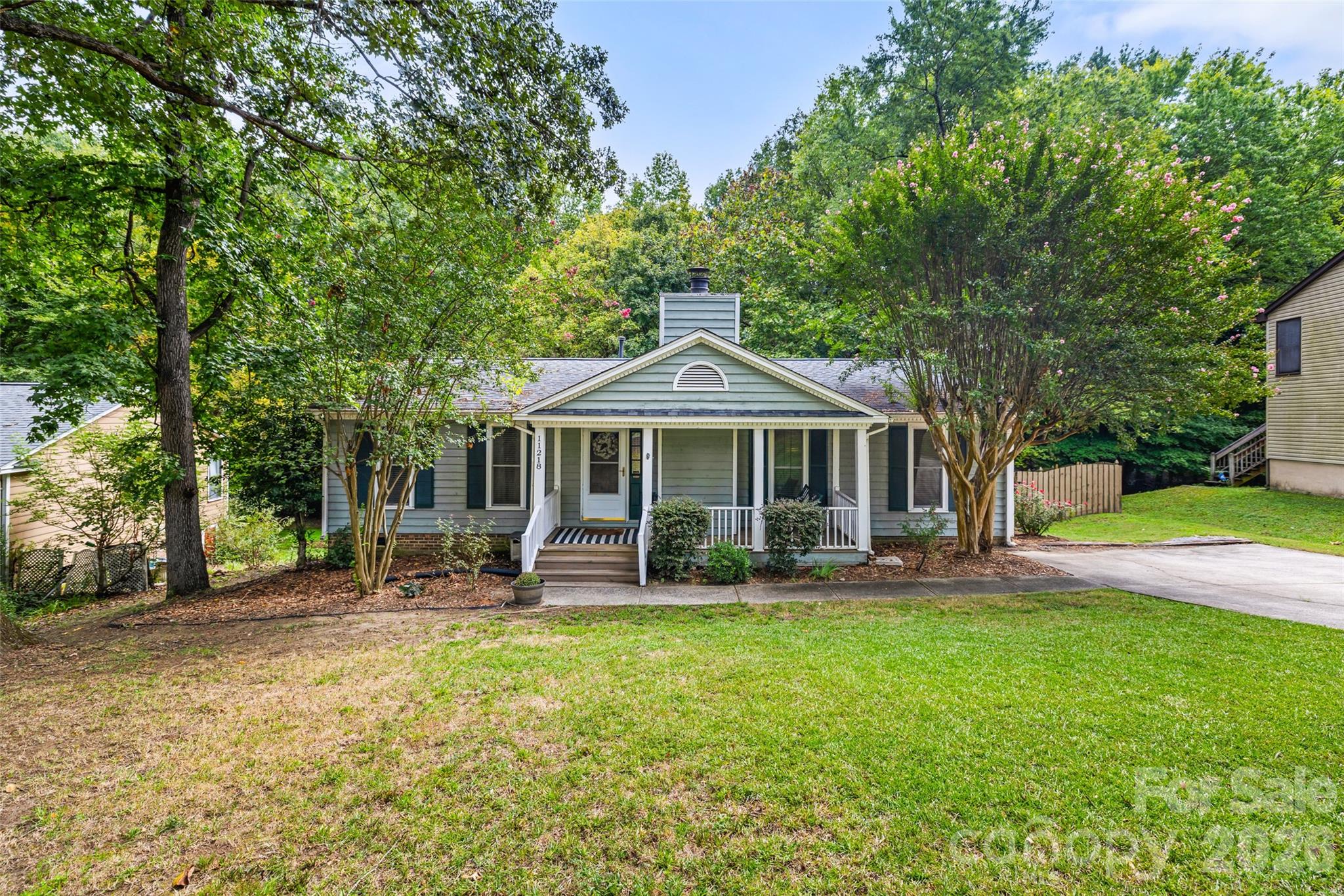 11218 Mallard Crossing Drive Property Photo 2
