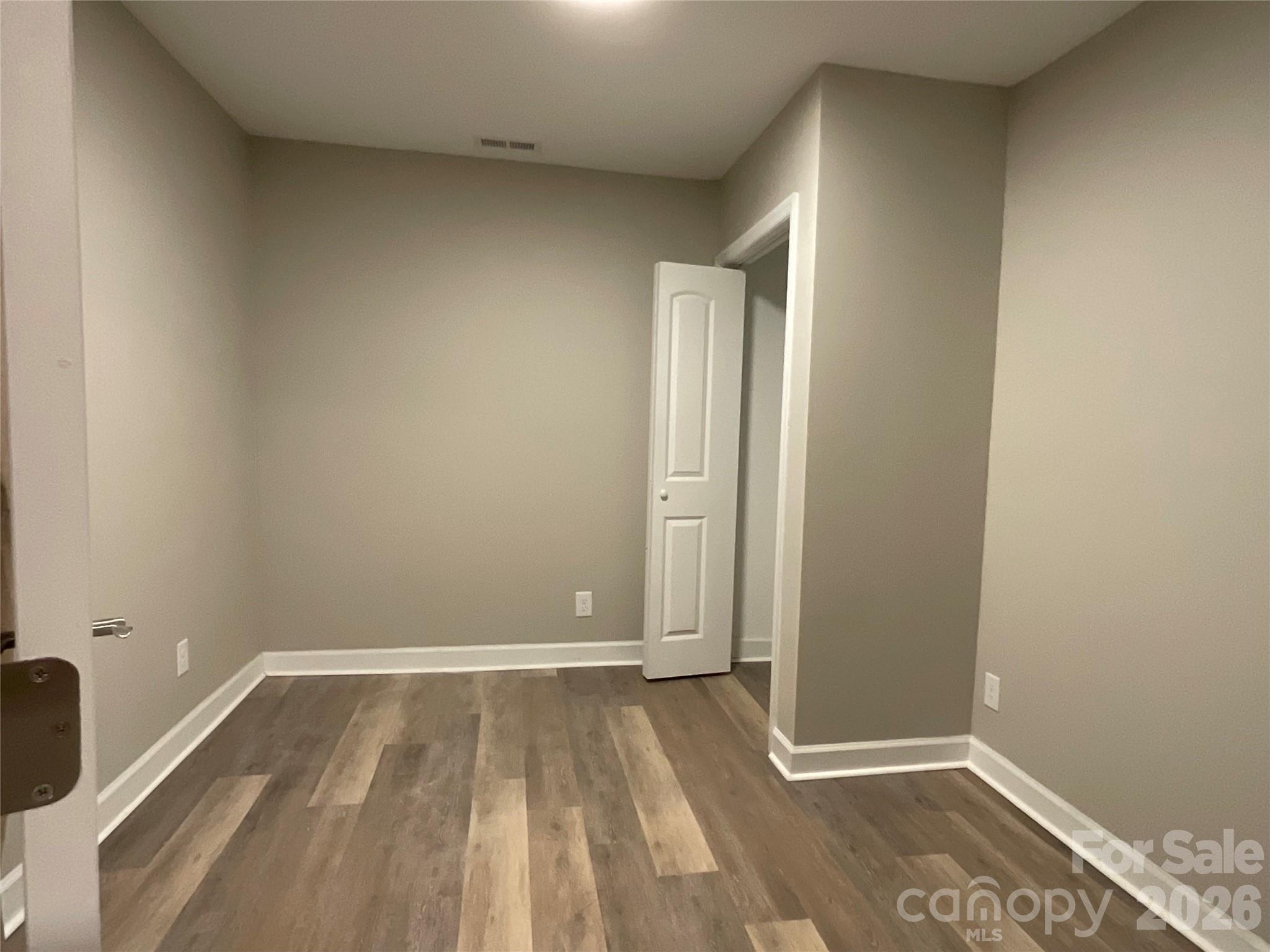 1107 8th Street Property Photo 19
