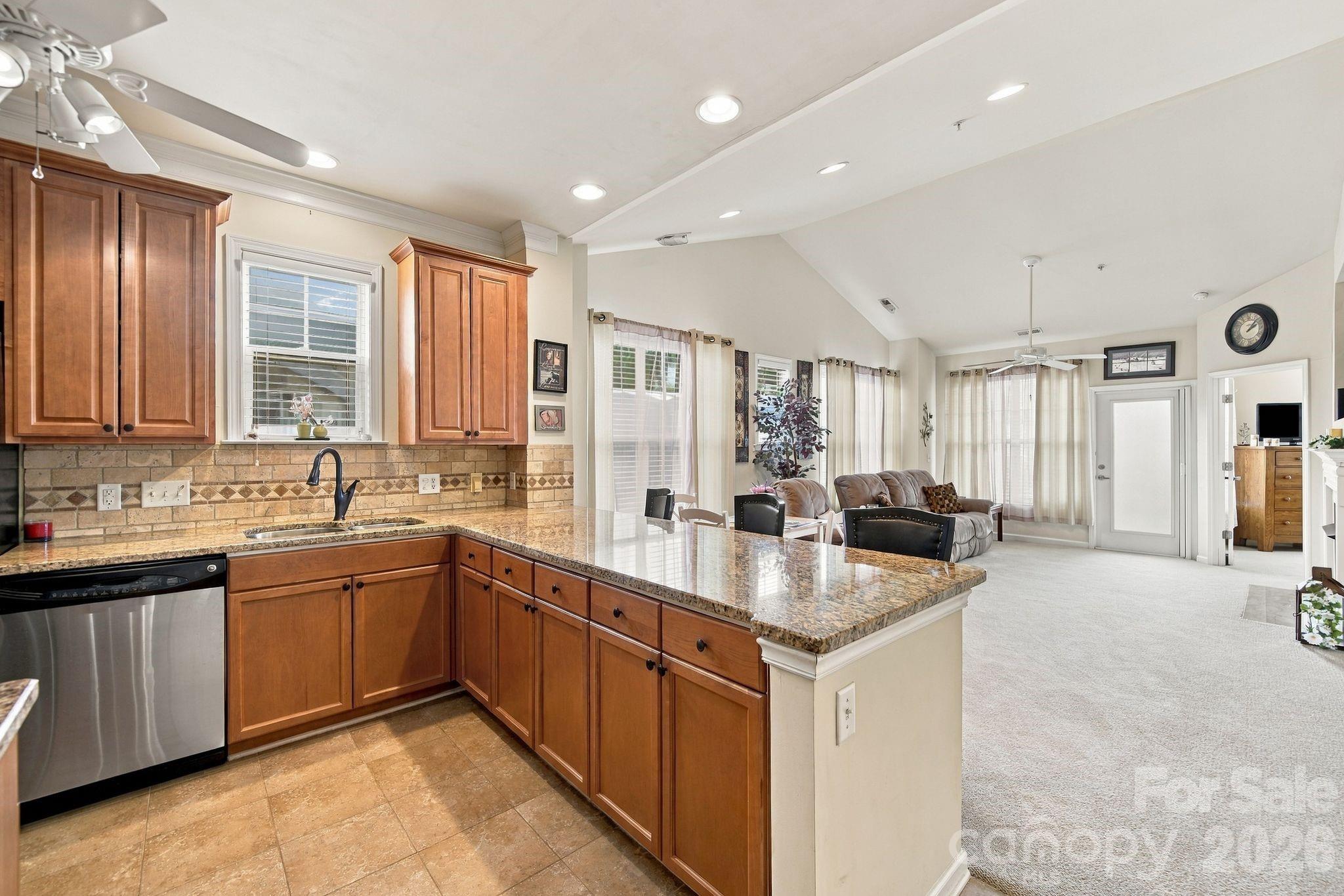 18742 Nautical Drive 301 Property Photo 4