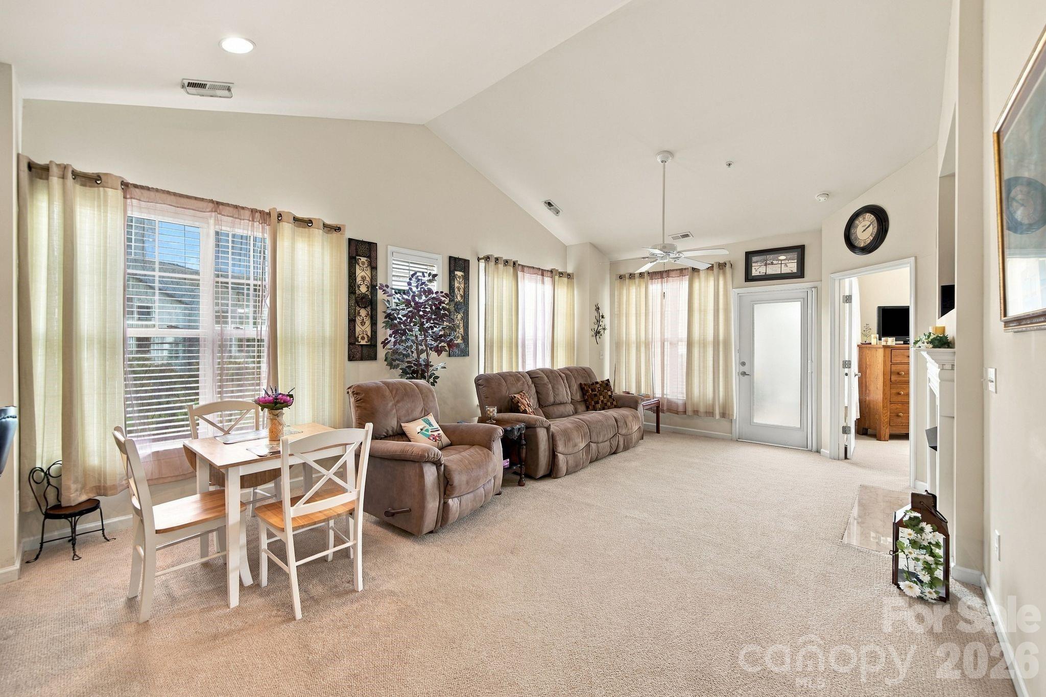 18742 Nautical Drive 301 Property Photo 11