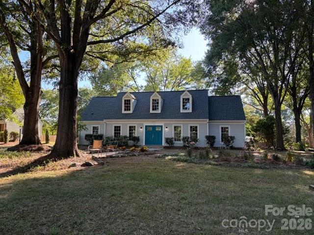 2041 Glouchester Circle Property Photo 1