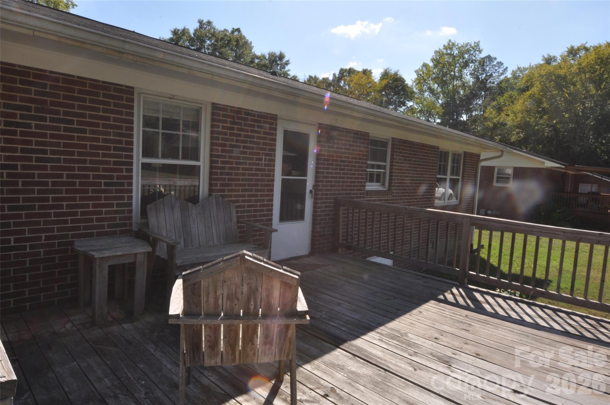 554 Gardendale Circle Property Photo 20