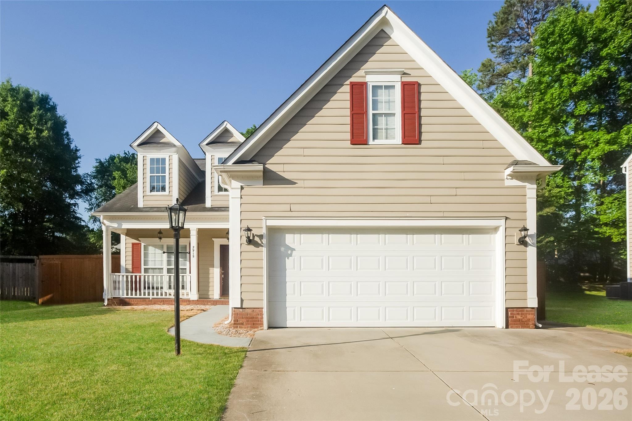 2915 Canary Court Property Photo 1