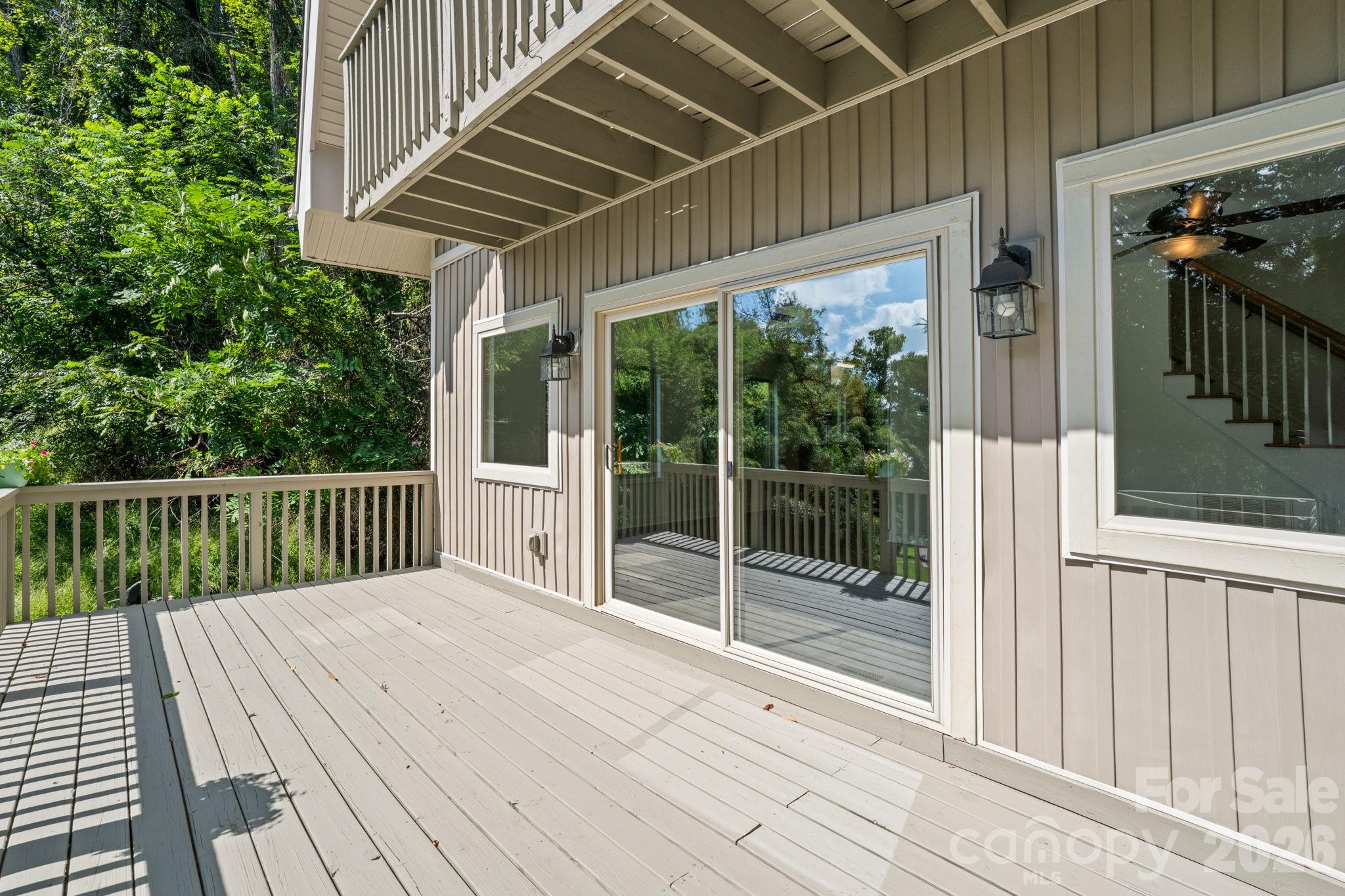 502 Queen Street Property Photo 25