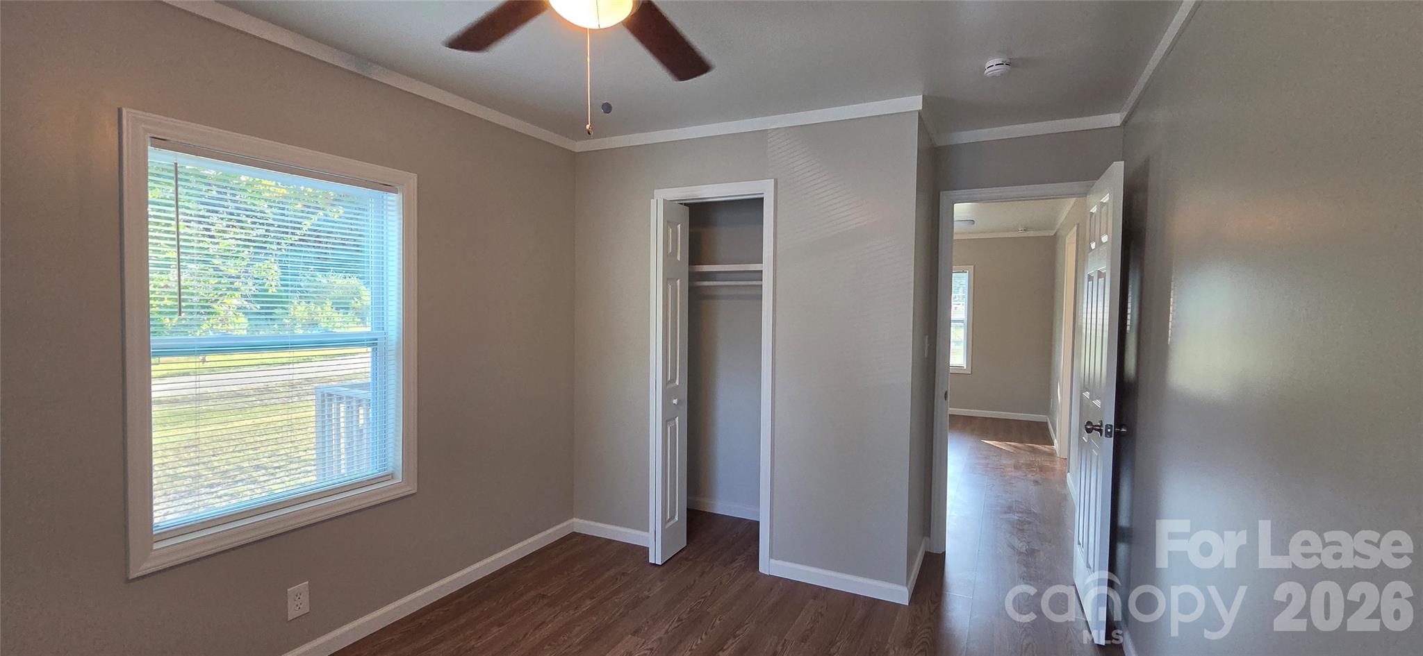 918 Mountain Crest Drive Property Photo 8