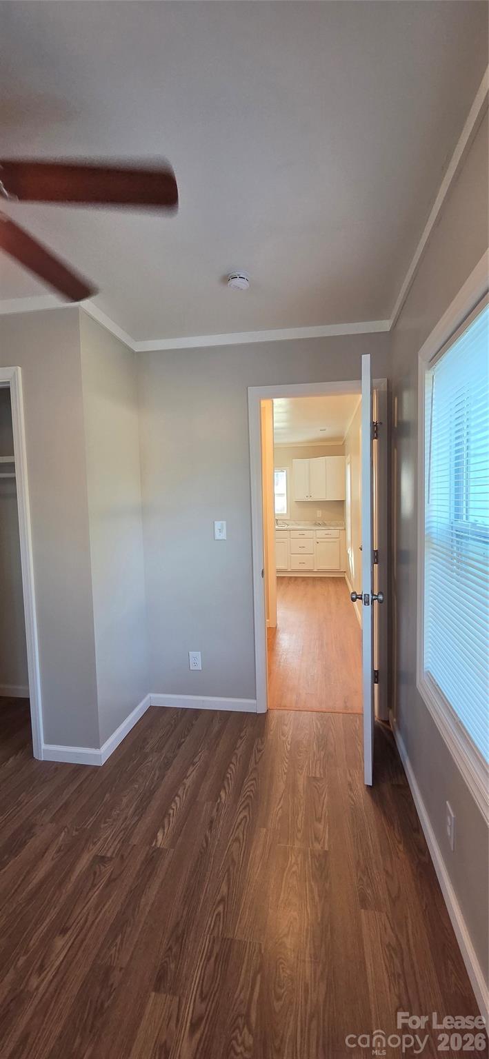 918 Mountain Crest Drive Property Photo 12