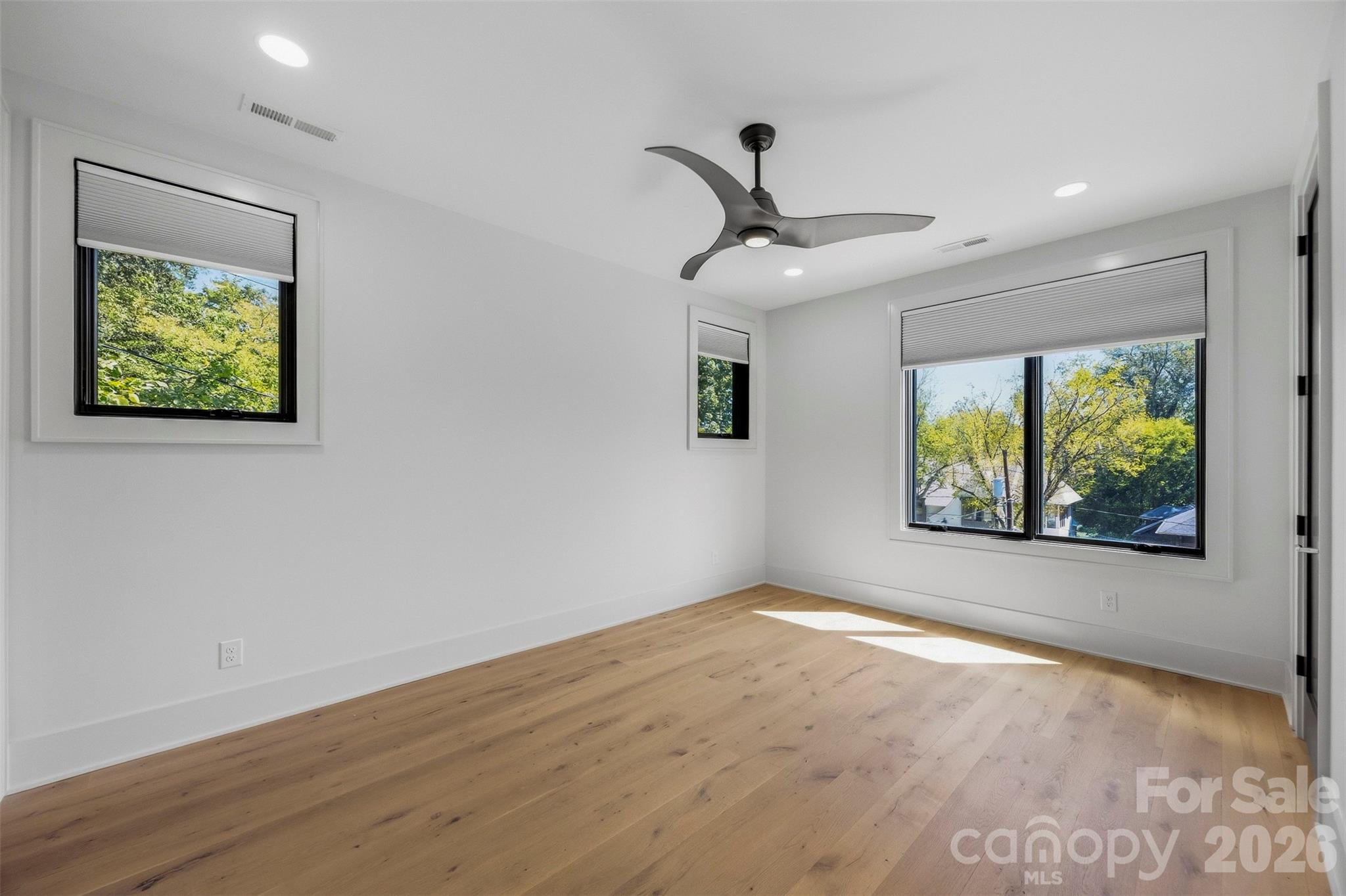 3416 Windsor Drive Property Photo 35