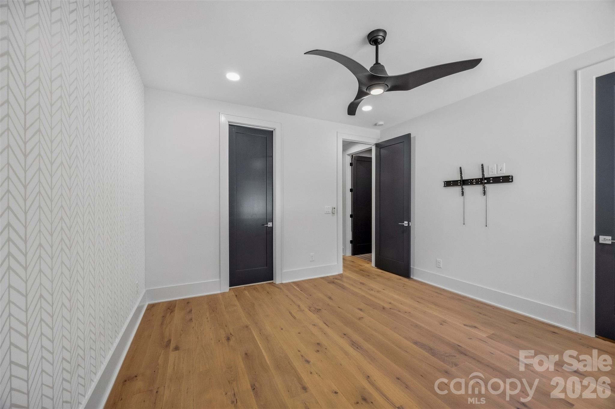 3416 Windsor Drive Property Photo 38