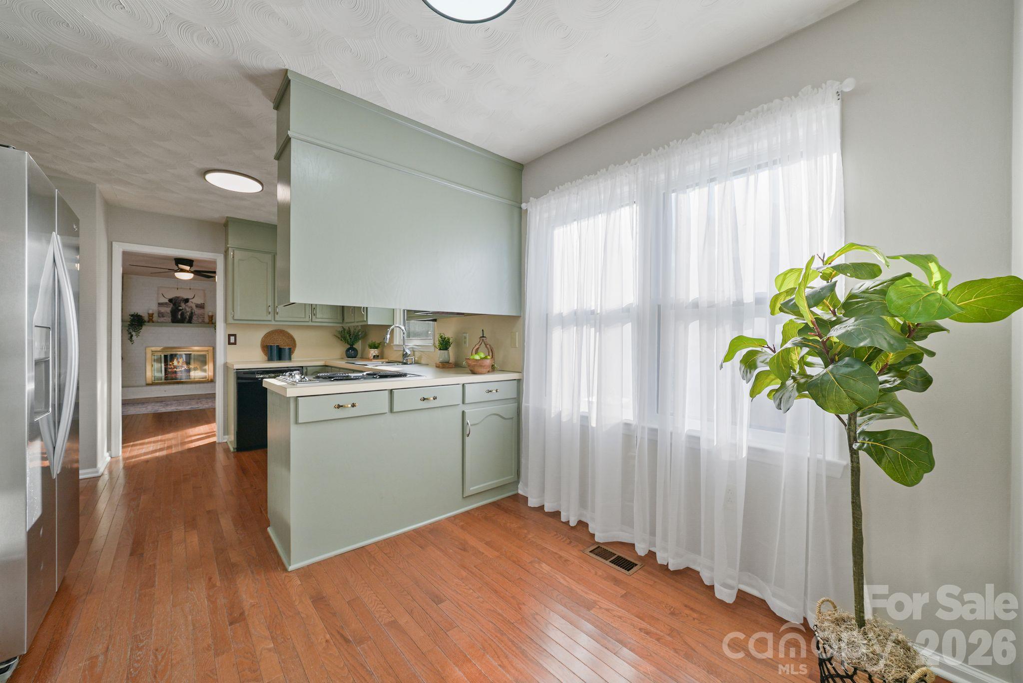 5976 Gold Creek Estate Drive Property Photo 11
