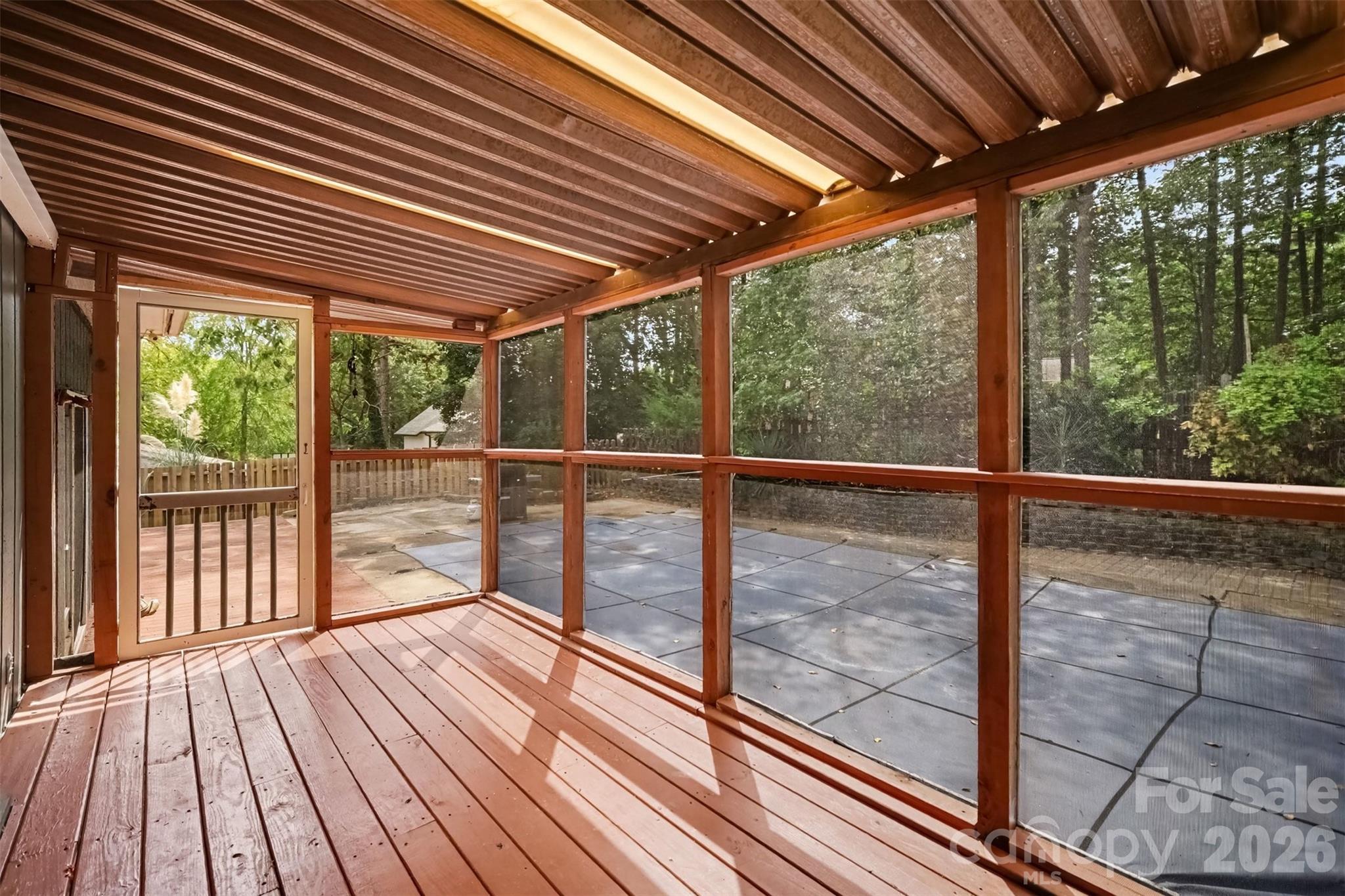 1162 Molokai Drive Property Photo 24