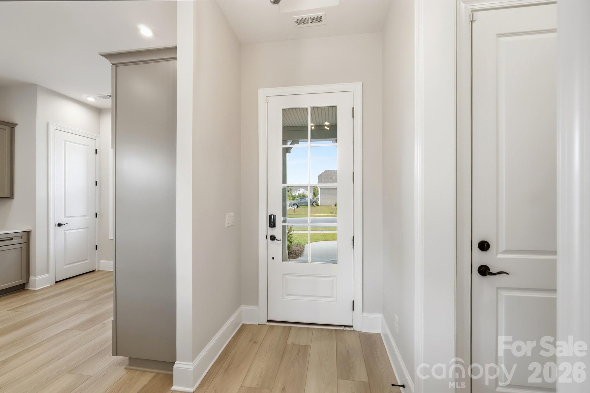 6079 Waldorf Avenue Property Photo 5