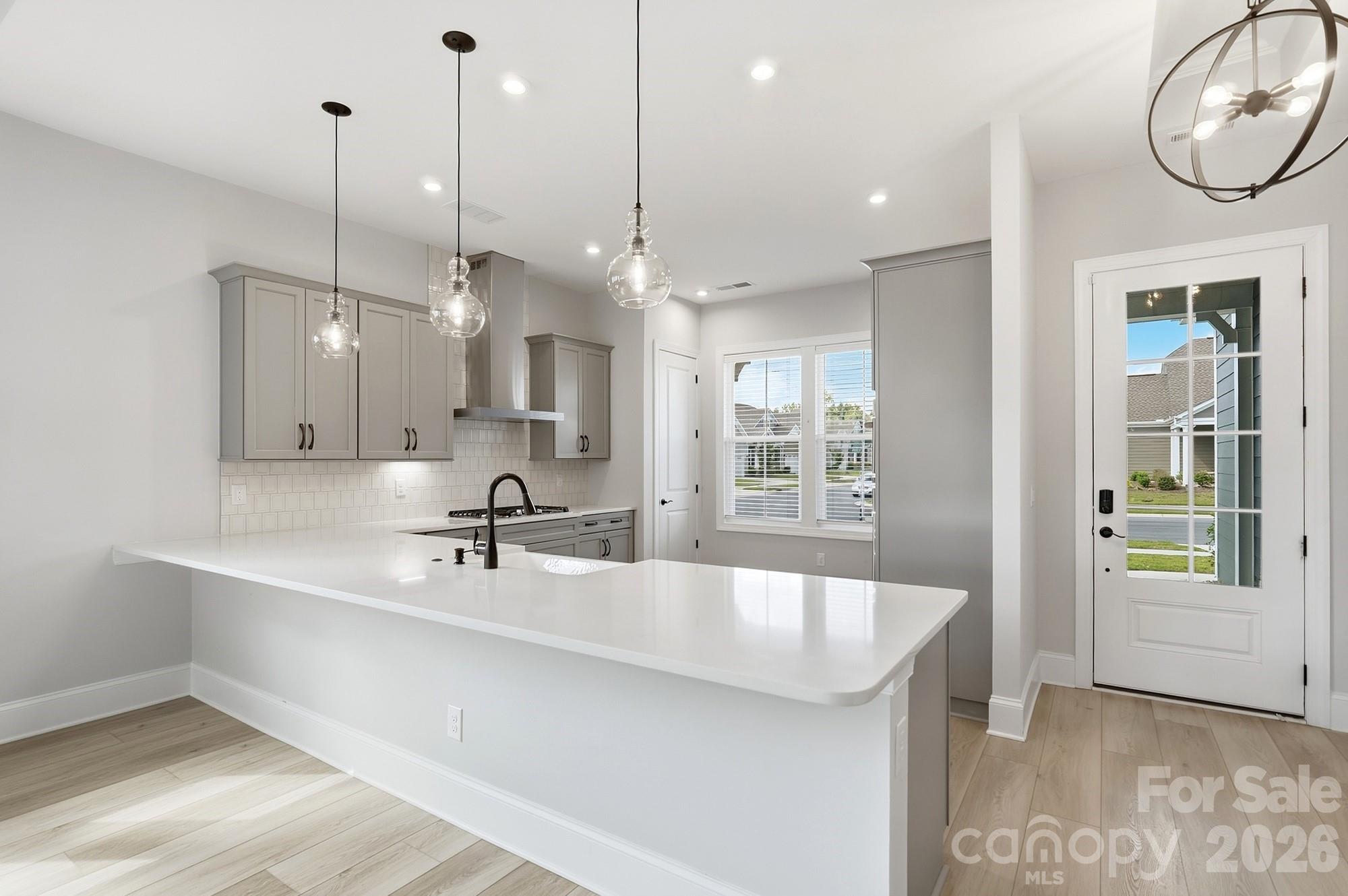 6079 Waldorf Avenue Property Photo 7
