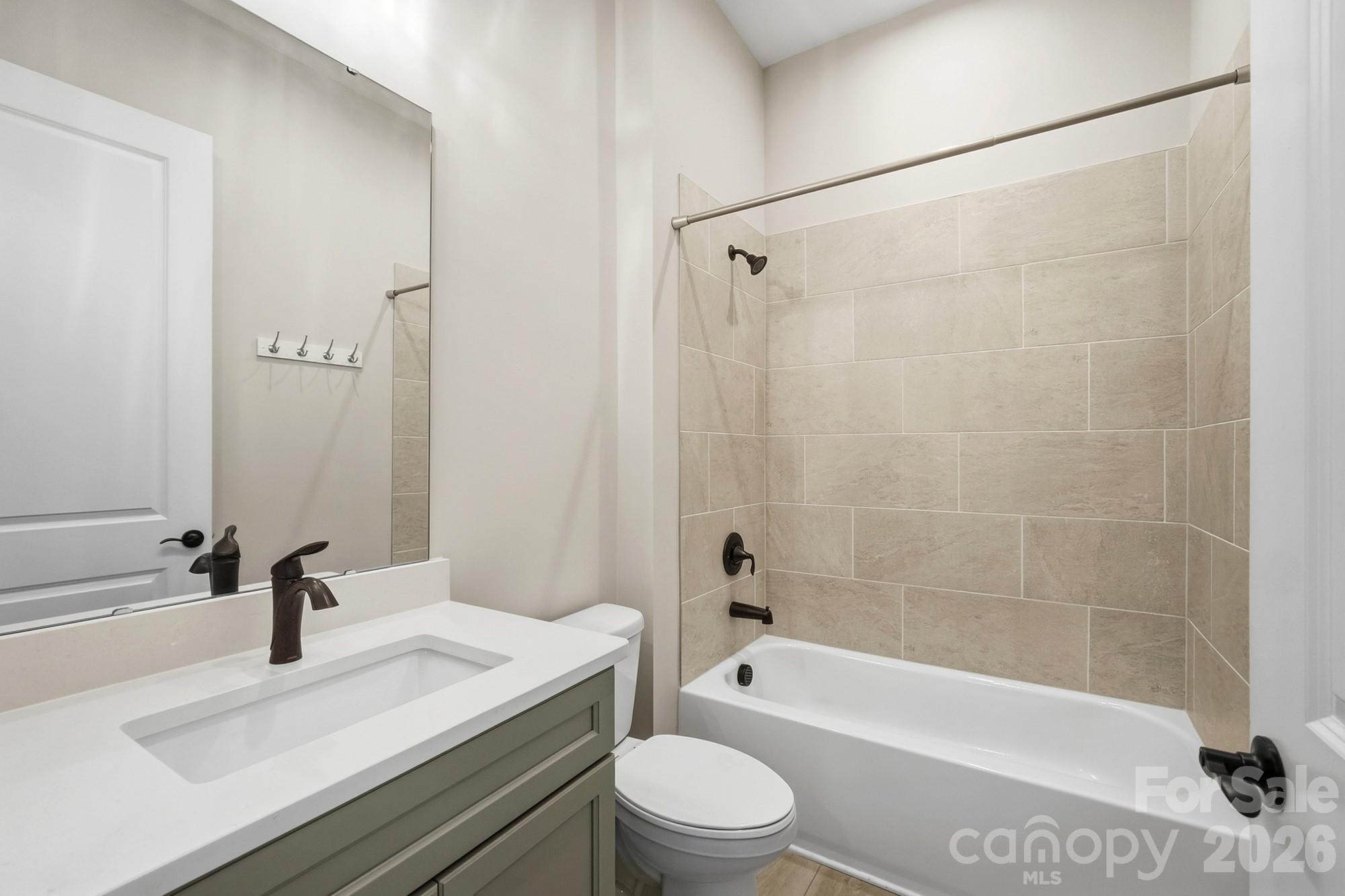 6079 Waldorf Avenue Property Photo 28