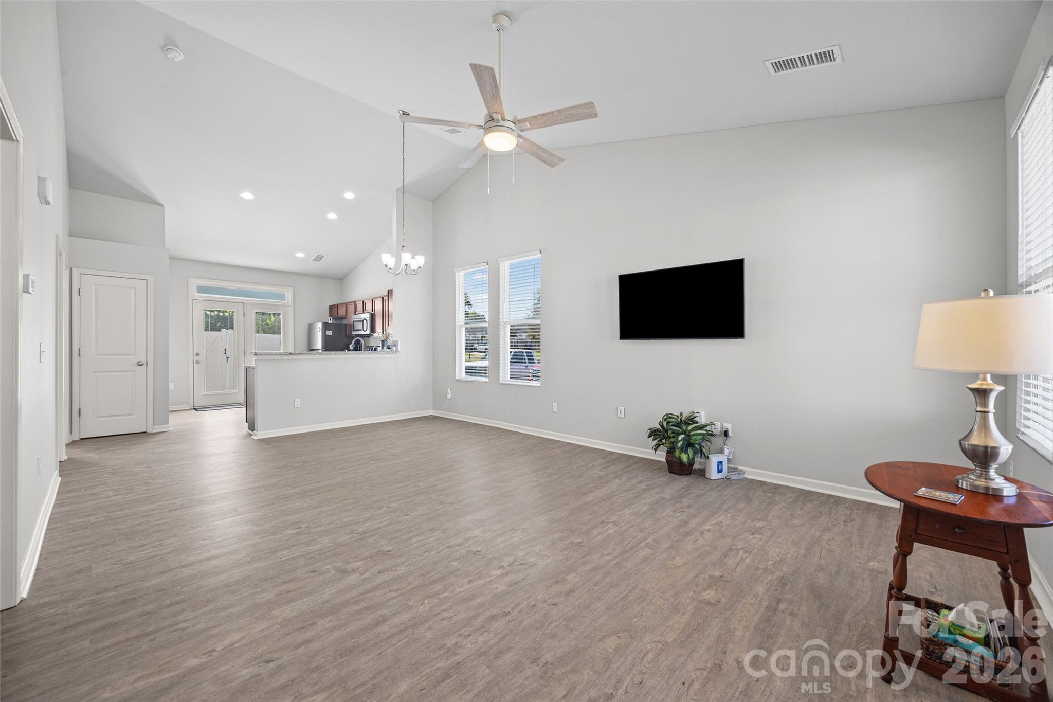 100 N Canyon Ridge Drive Property Photo 15