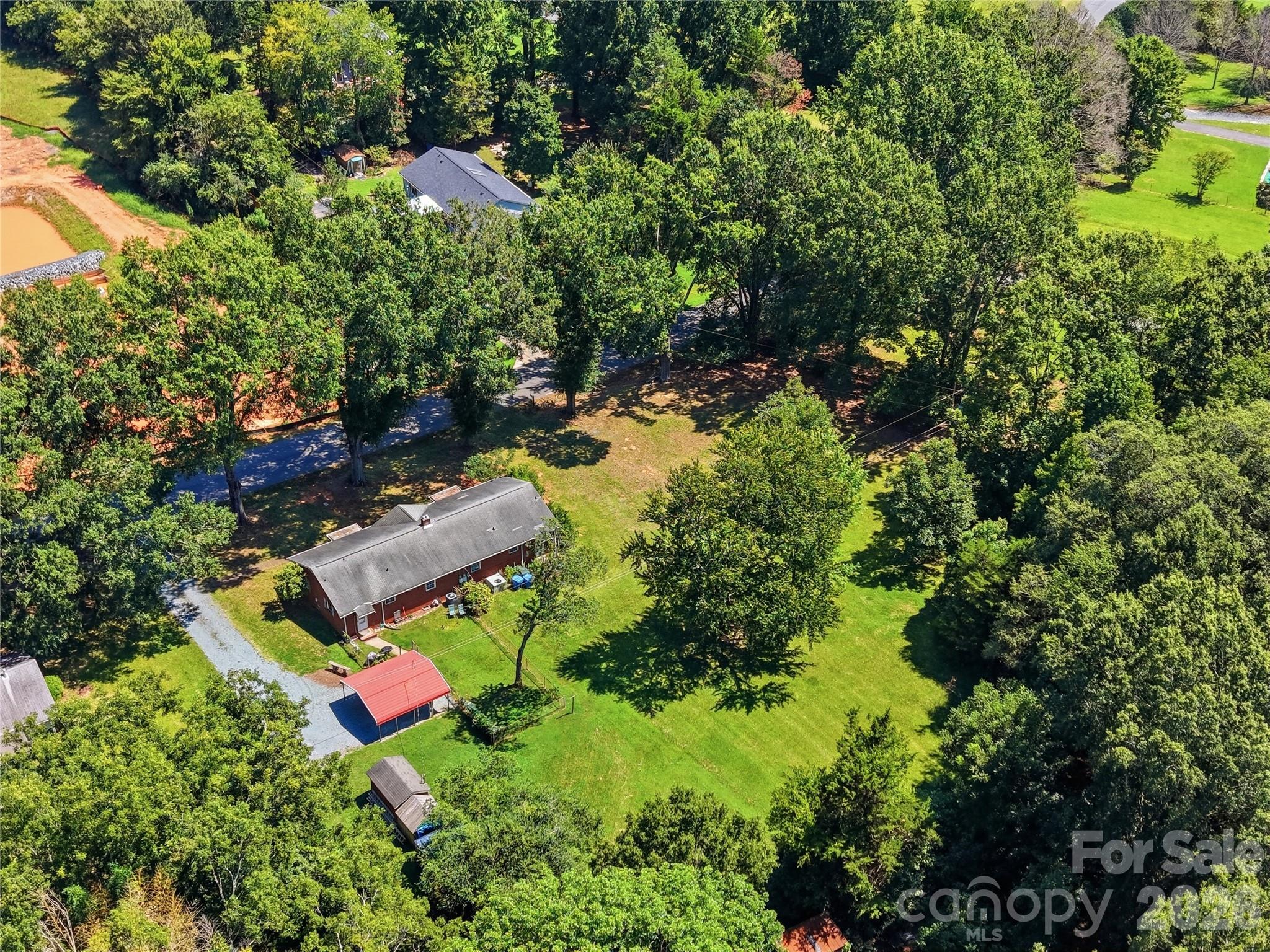 7727 Mcwhirter Road Property Photo 1