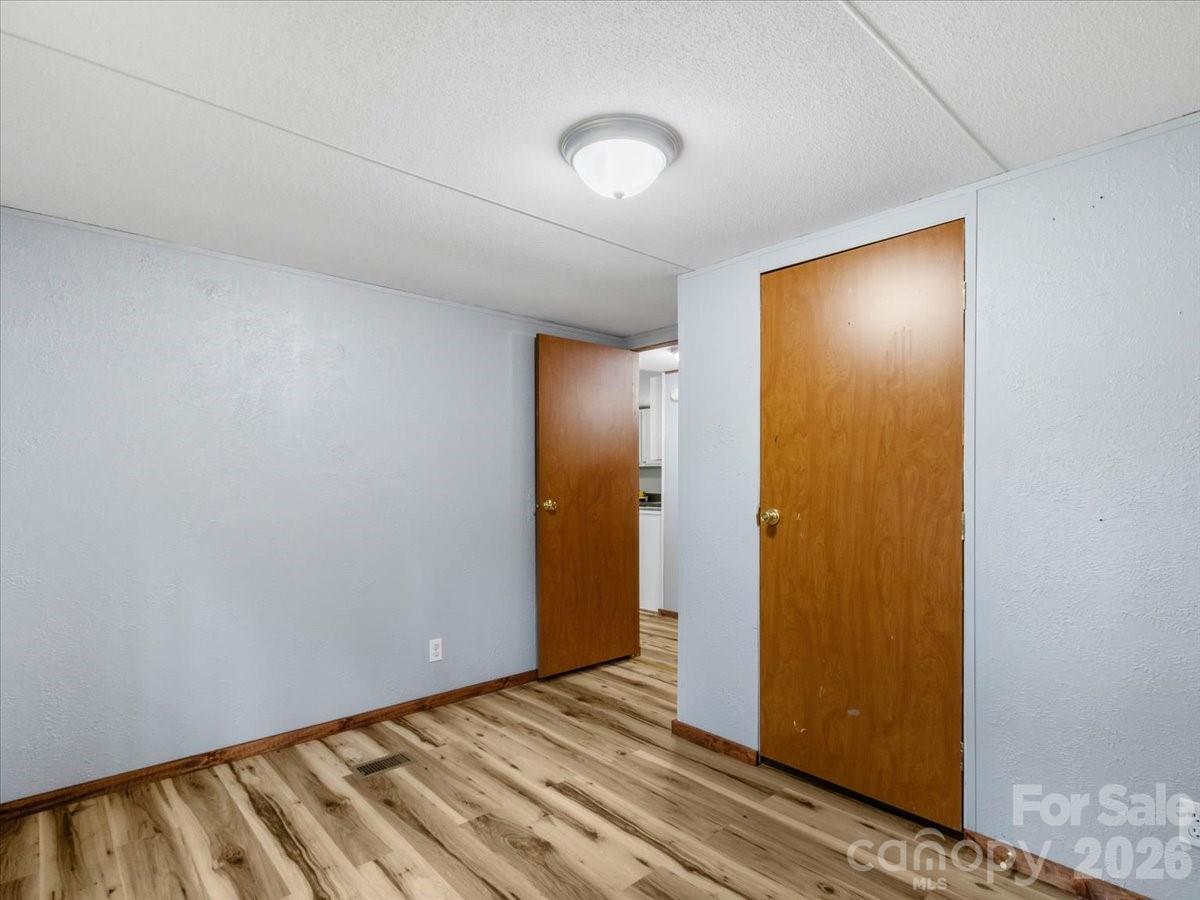 2271 Gouges Creek Road Property Photo 14