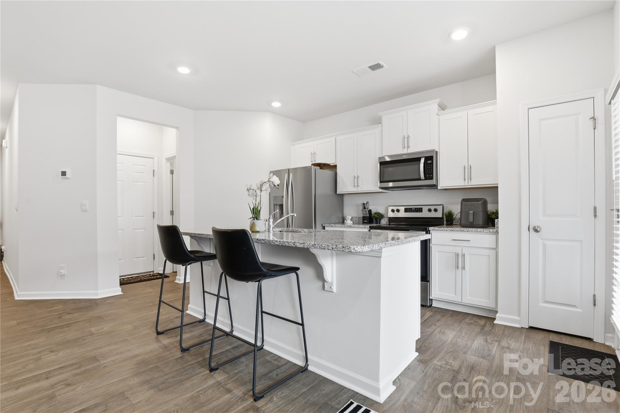 7109 N Mills Road Property Photo 8