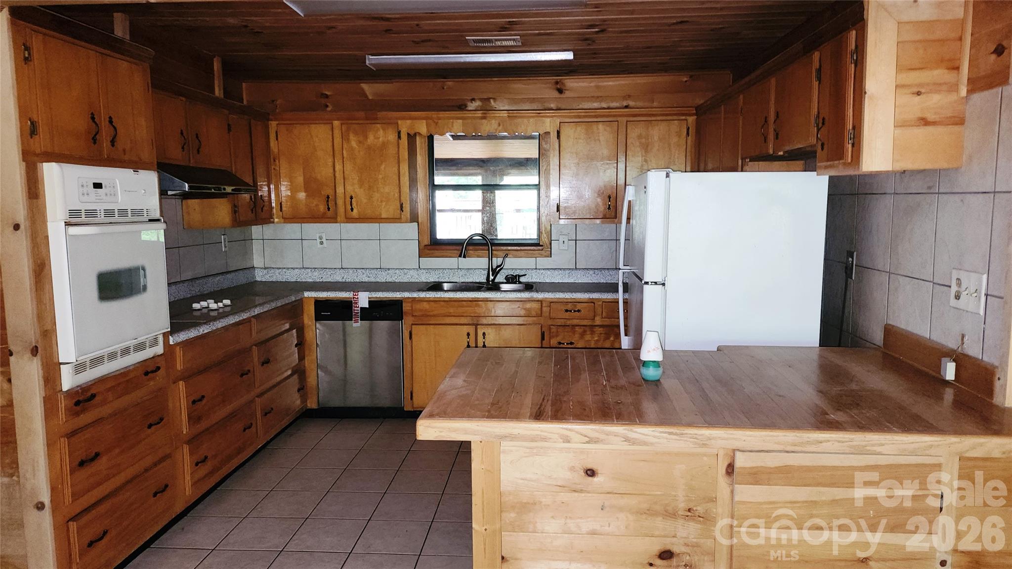 80 Shiloh Place Property Photo 7