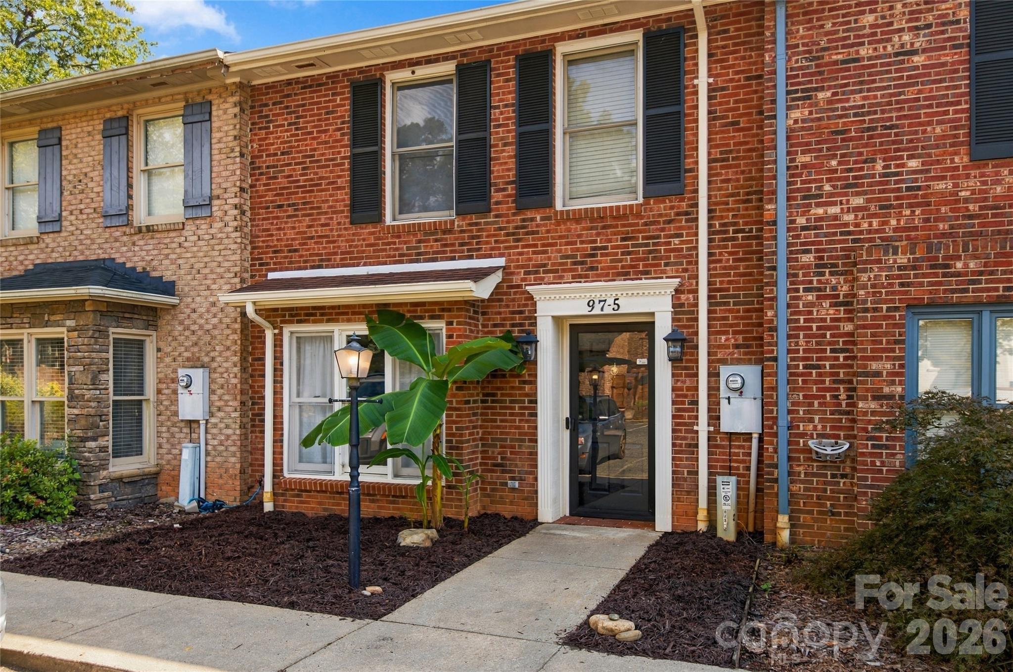 97-5 Edgemont Avenue 5 Property Photo 1