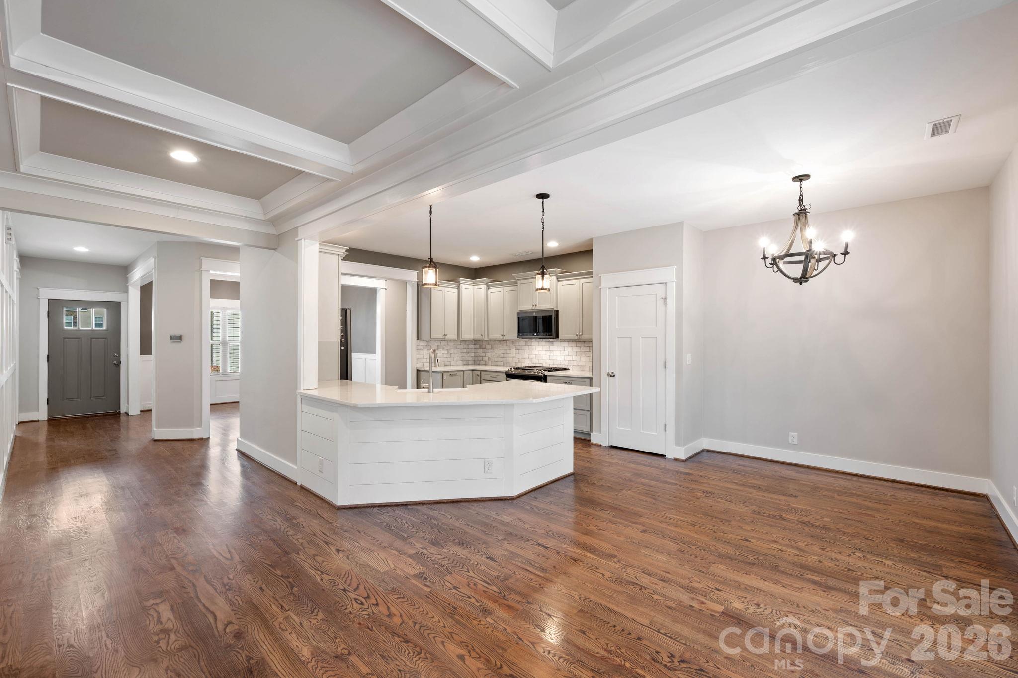 607 Zelkova Street Property Photo 11