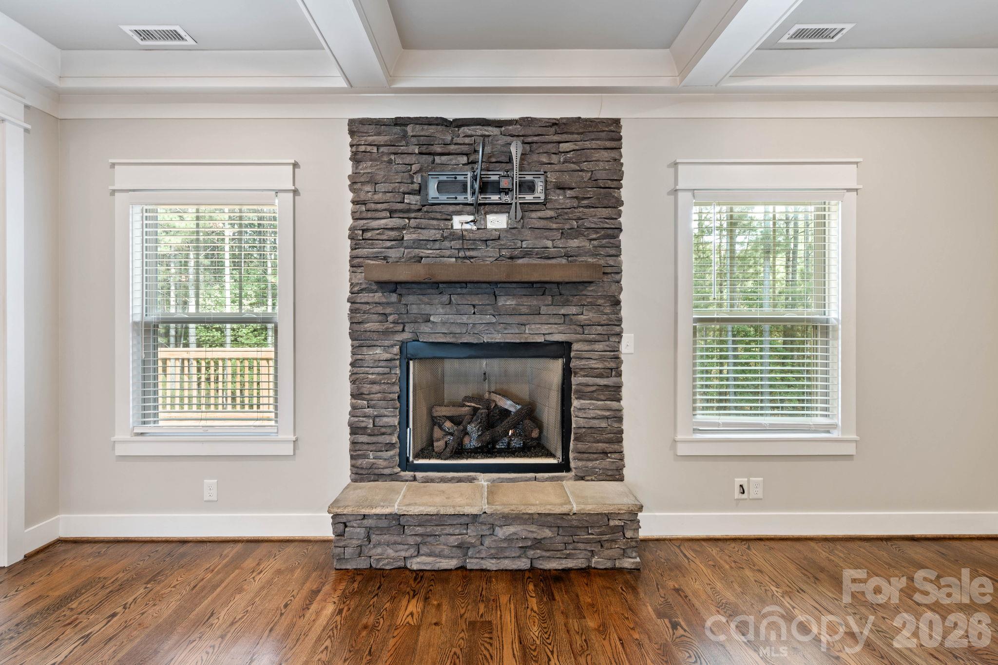 607 Zelkova Street Property Photo 13