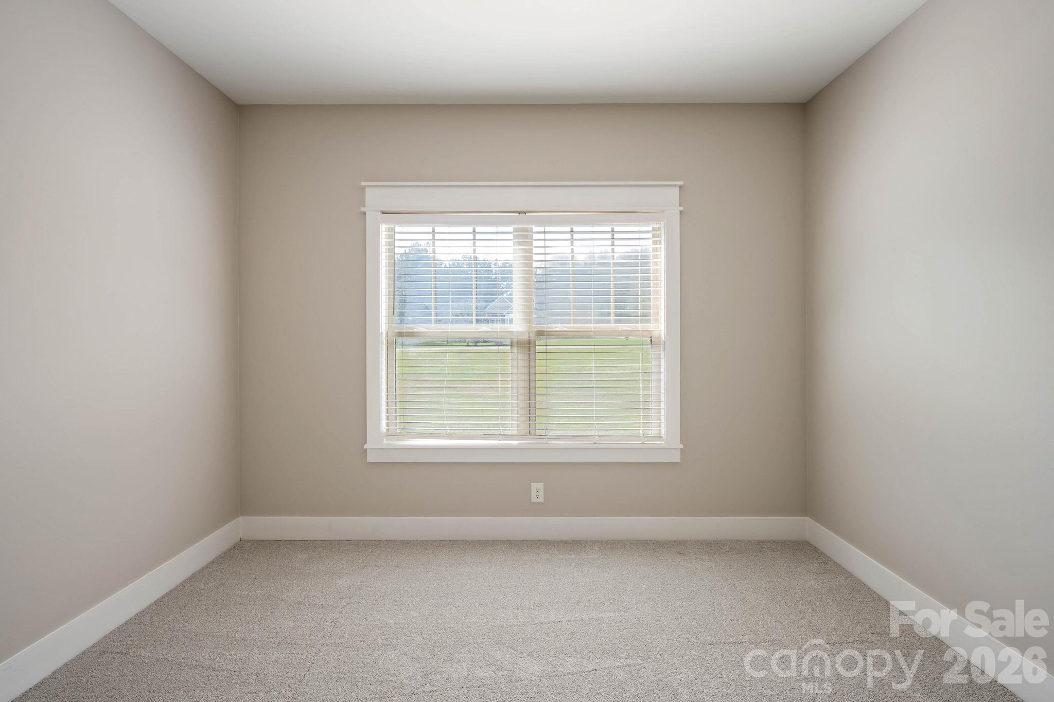 607 Zelkova Street Property Photo 28