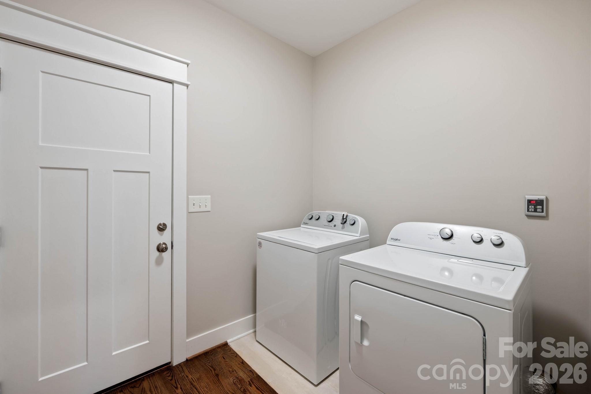607 Zelkova Street Property Photo 32