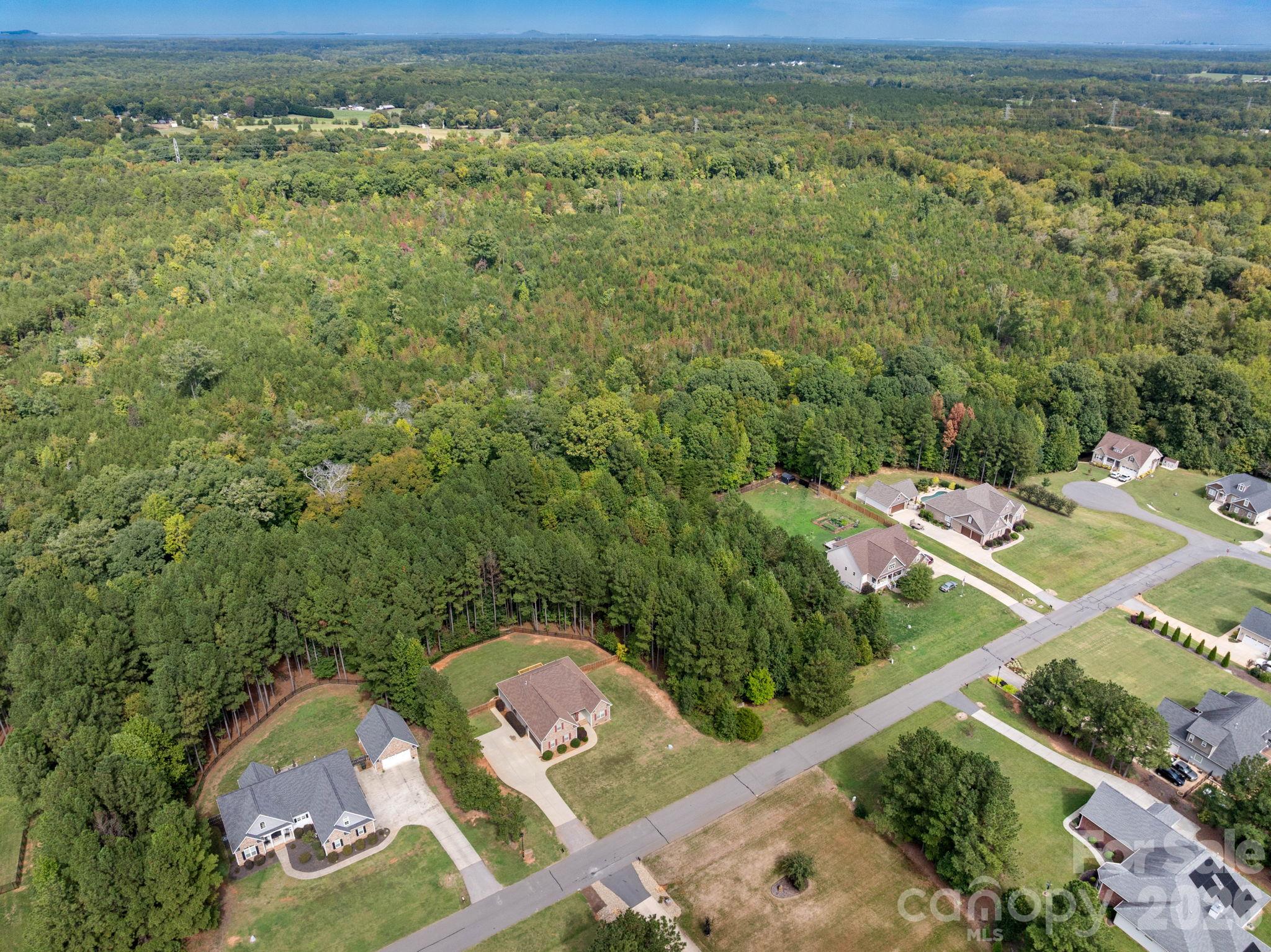 607 Zelkova Street Property Photo 45