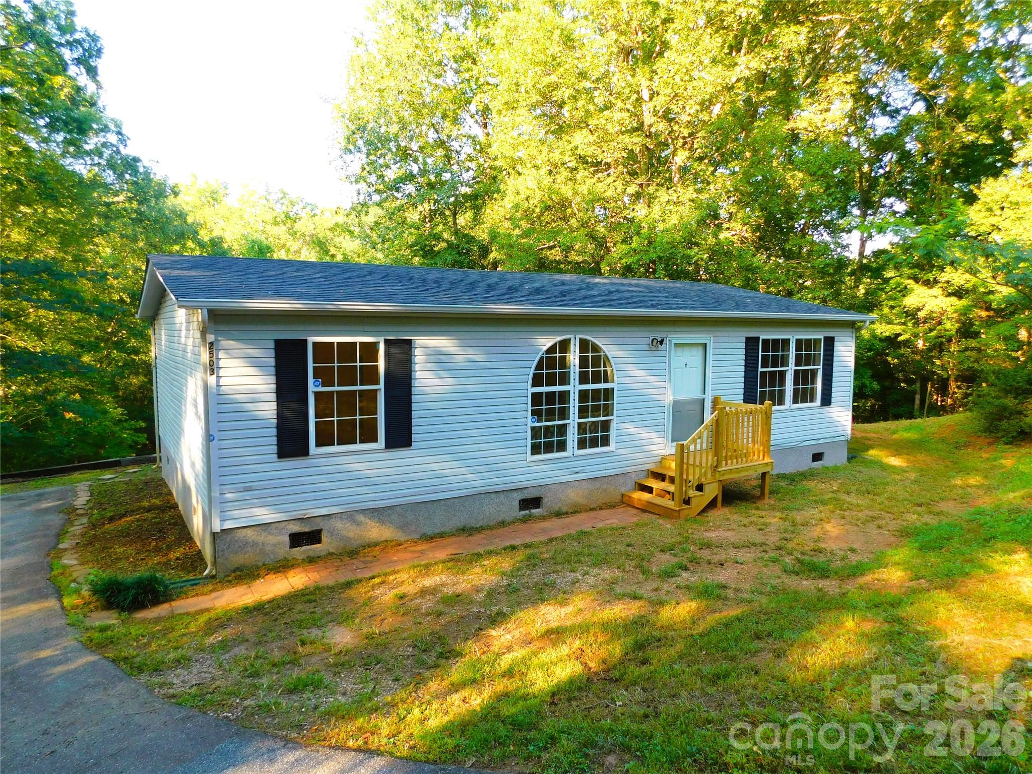2503 Messer Street Property Photo 1
