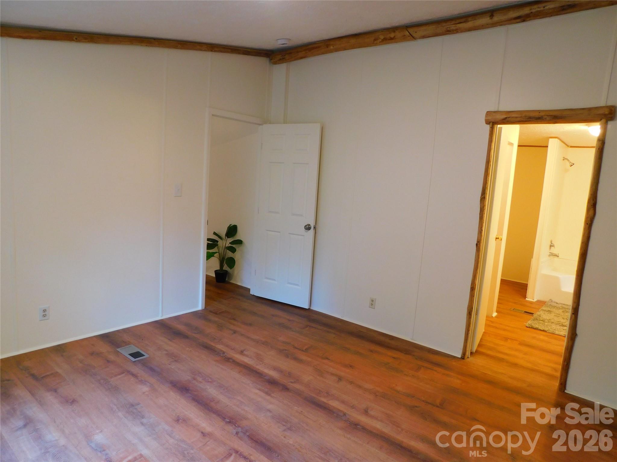 2503 Messer Street Property Photo 32