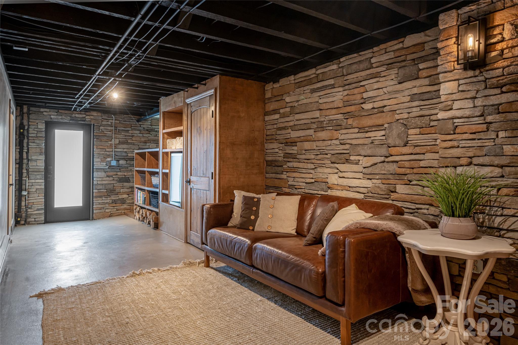 3 Maplewood Parkway Property Photo 28