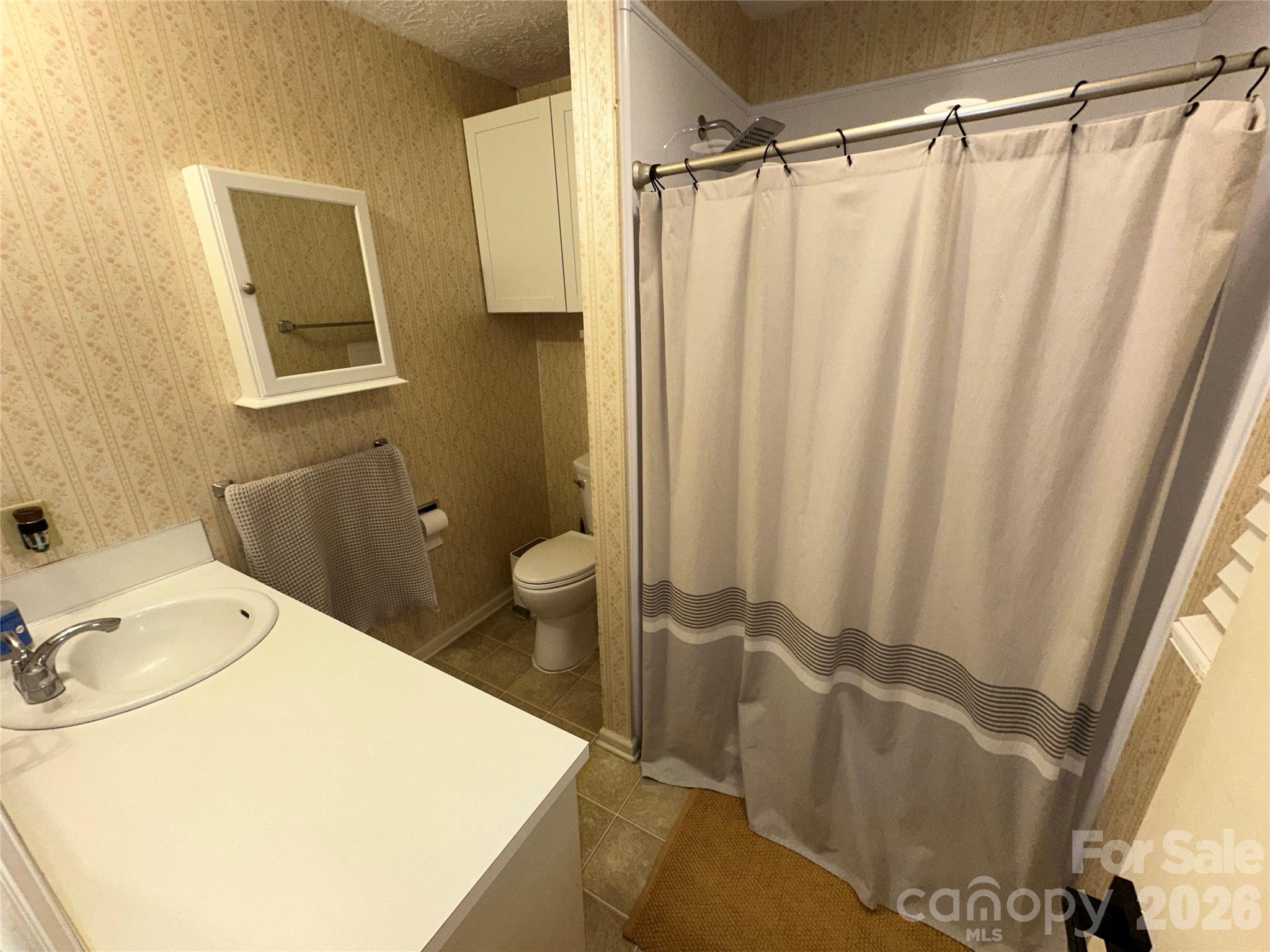 8224 Craighead Road Property Photo 21