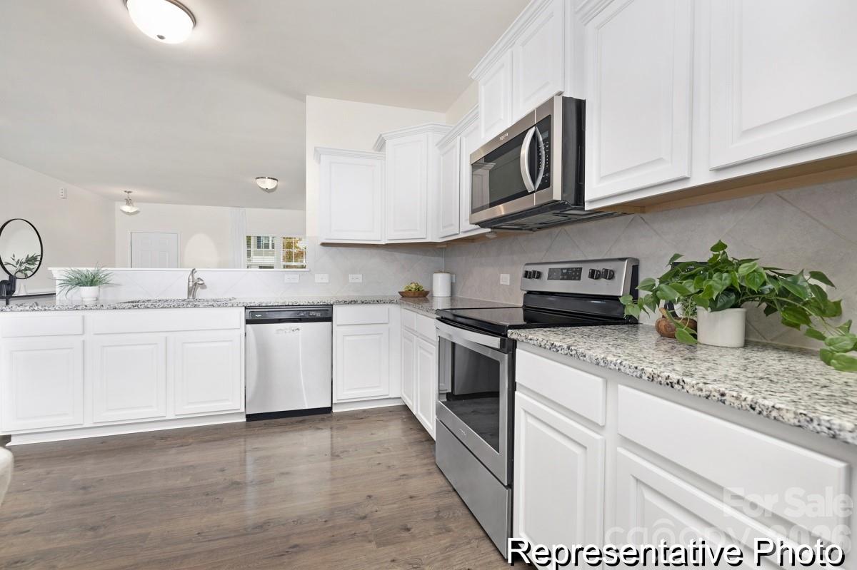 130 Soft Breeze Bend 166bp Property Photo 3