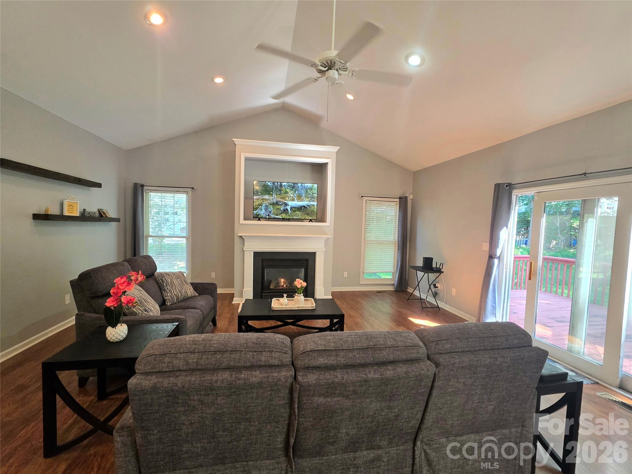 203 Springfield Road Property Photo 9