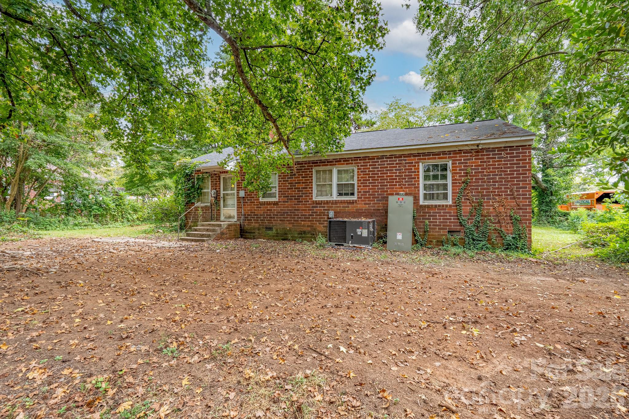 406 Mccammon Street Property Photo 1
