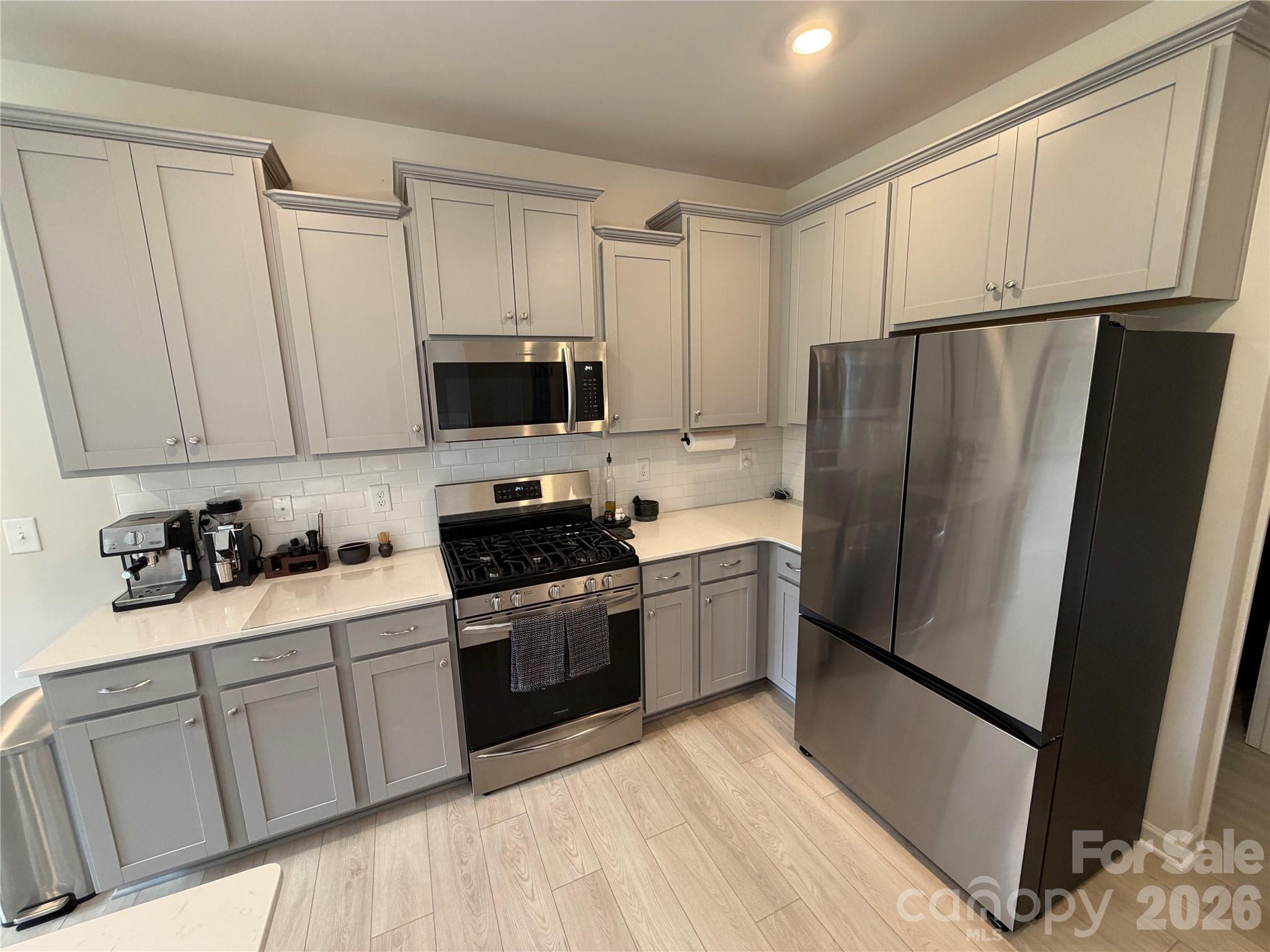 292 Runner Stone Lane Property Photo 6