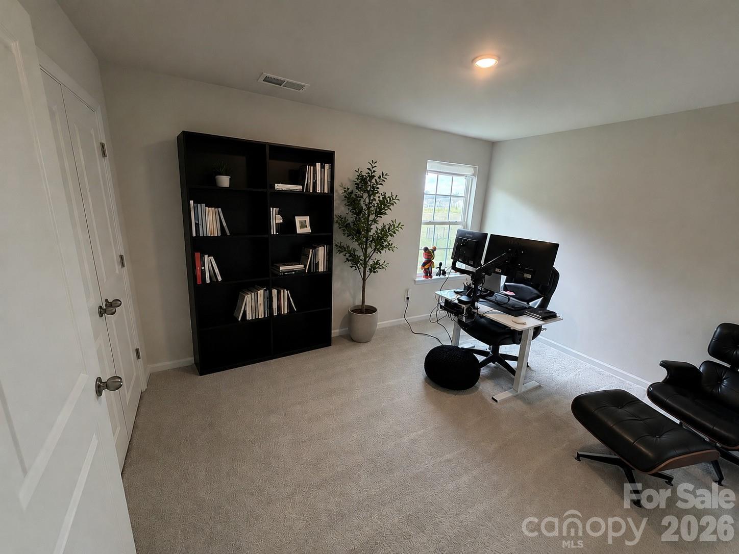 292 Runner Stone Lane Property Photo 18