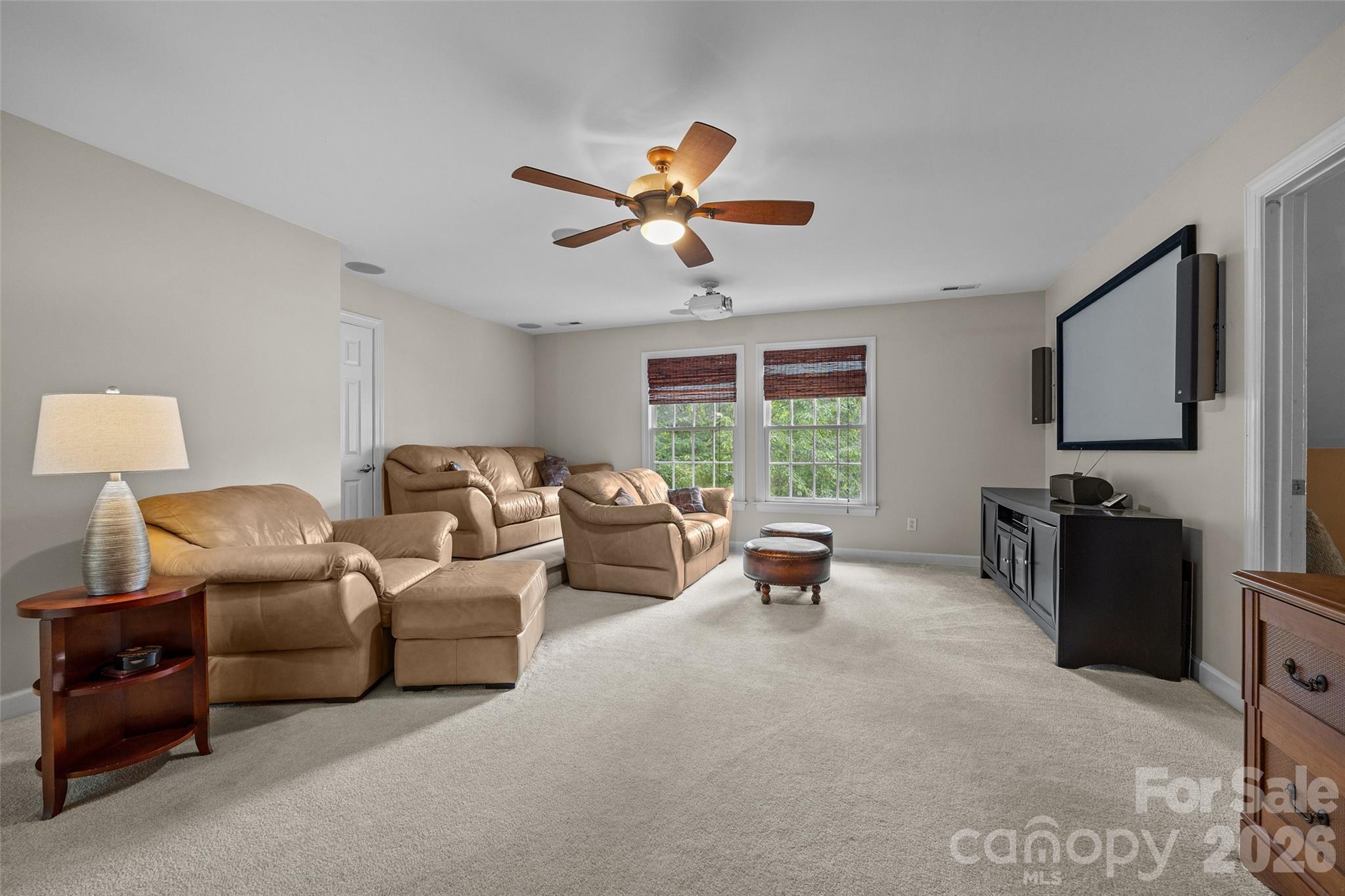 919 Thorn Ridge Lane Property Photo 25
