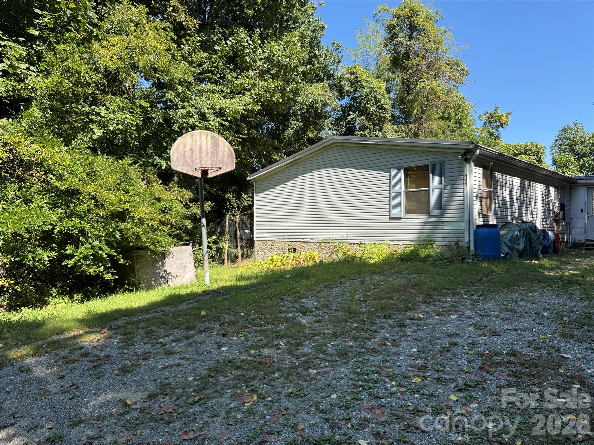 137 Nancy Mountain Road Property Photo 1