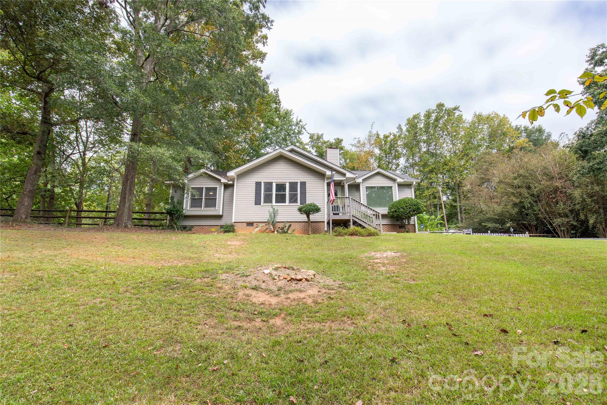 1154 Birchwood Drive Property Photo 8