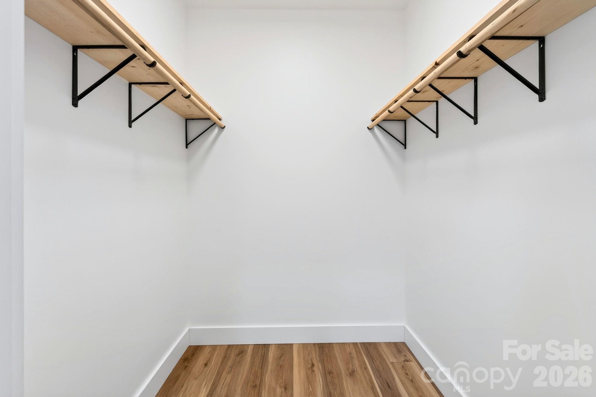60 Pearl Street Property Photo 12
