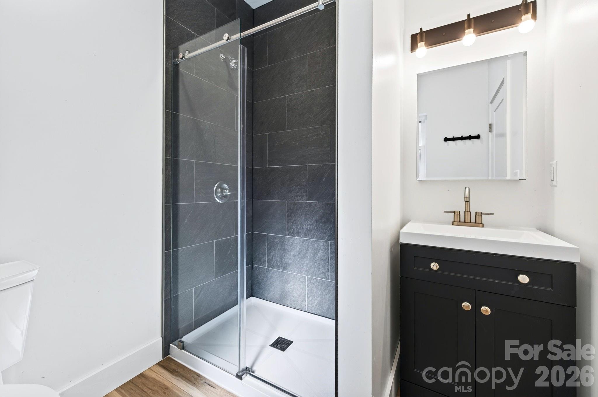 60 Pearl Street Property Photo 13