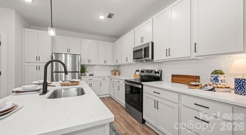 104 Herrings Green Loop C1 Property Photo 22