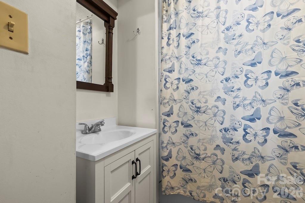 6287 Barclay Lane Property Photo 9