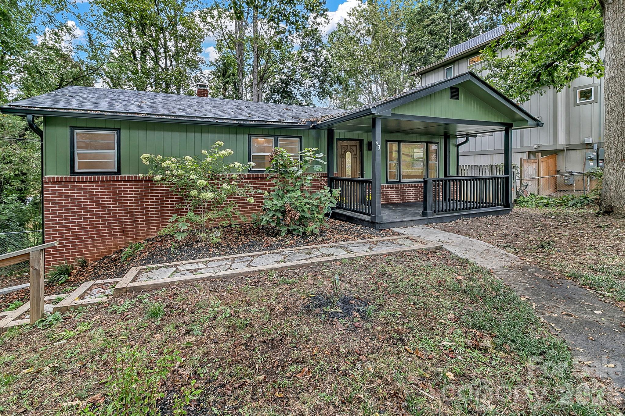 43 Rex Drive Property Photo 2